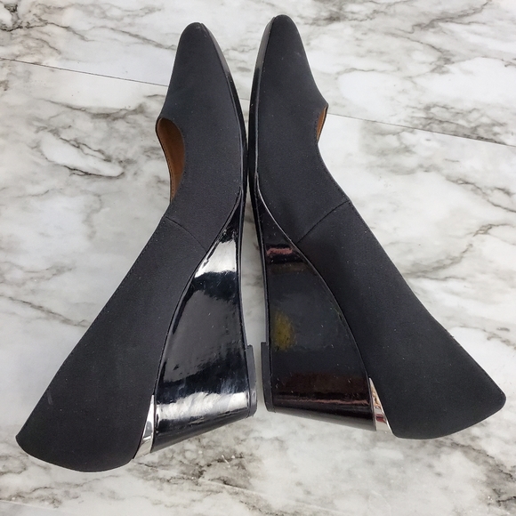 Calvin Klein Pallavi Pointed Toe Wedge Pumps - Picture 7 of 8